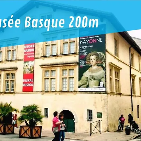 Ferienwohnung Kutxa Belza Au Coeur De Bayonne Exterior foto